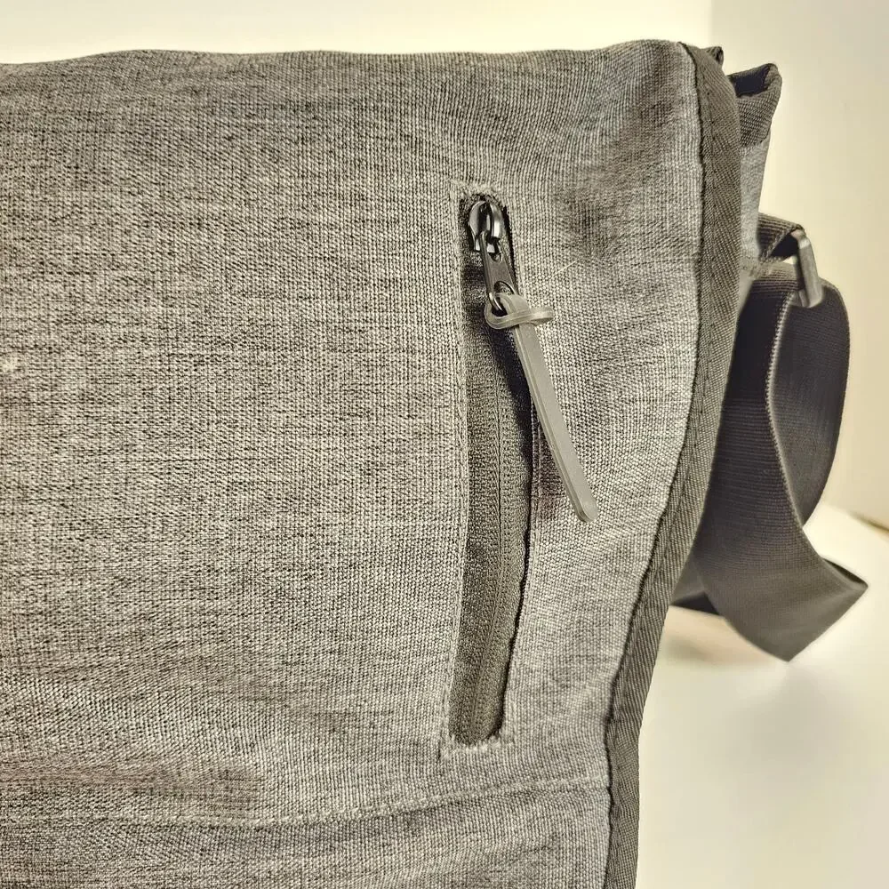 SwissGear Gray Messenger Bag Laptop Shoulder Bag Crossbody 15” Travel Work